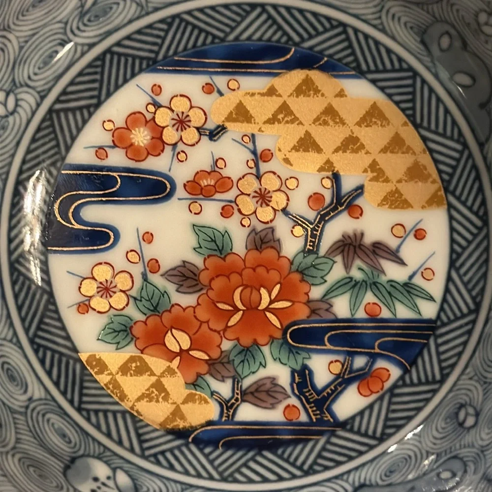 VINTAGE Beautifully Detailed Signed Botanical Porcelain Footed Bowl - Japan